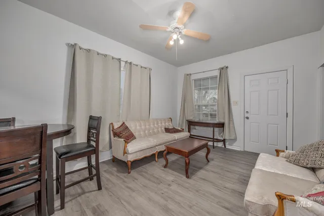 $399,000 | 223 West Boulevard, New Plymouth, ID 83655