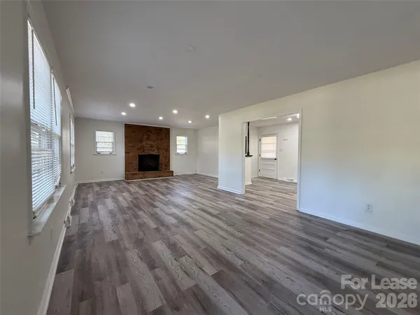 $1,895 | 201 Allison Drive, Matthews, NC 28104