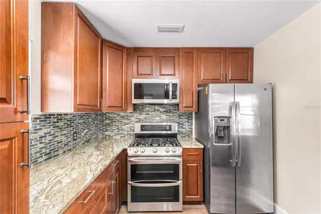 $289,000 | 2010 42nd Street South, St. Petersburg, FL 33711