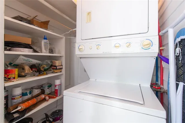 $289,000 | 2010 42nd Street South, St. Petersburg, FL 33711