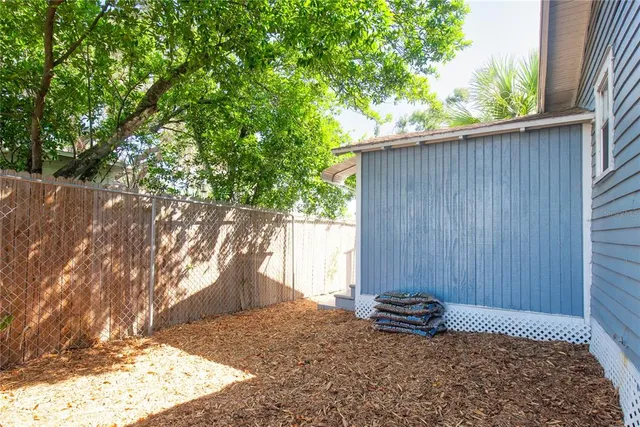 $289,000 | 2010 42nd Street South, St. Petersburg, FL 33711