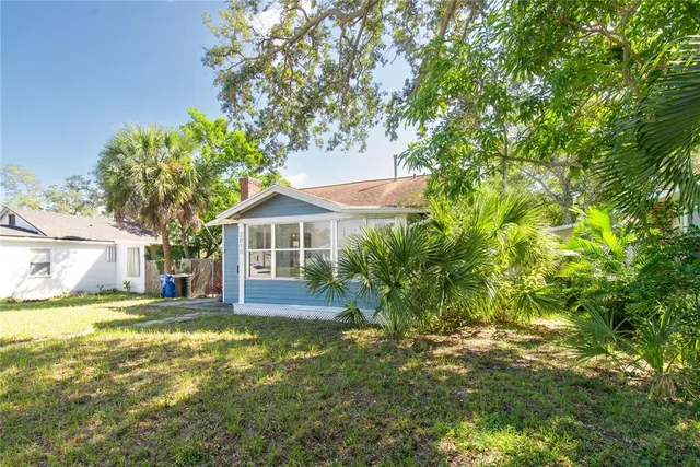 $289,000 | 2010 42nd Street South, St. Petersburg, FL 33711