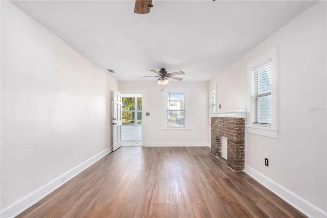 $289,000 | 2010 42nd Street South, St. Petersburg, FL 33711