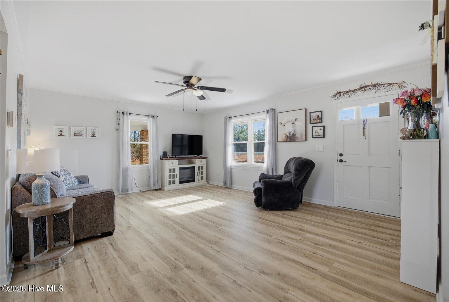 334 Luther Banks Road Richlands, NC 28574 - Photo 6 of 51 06-IMG_8851