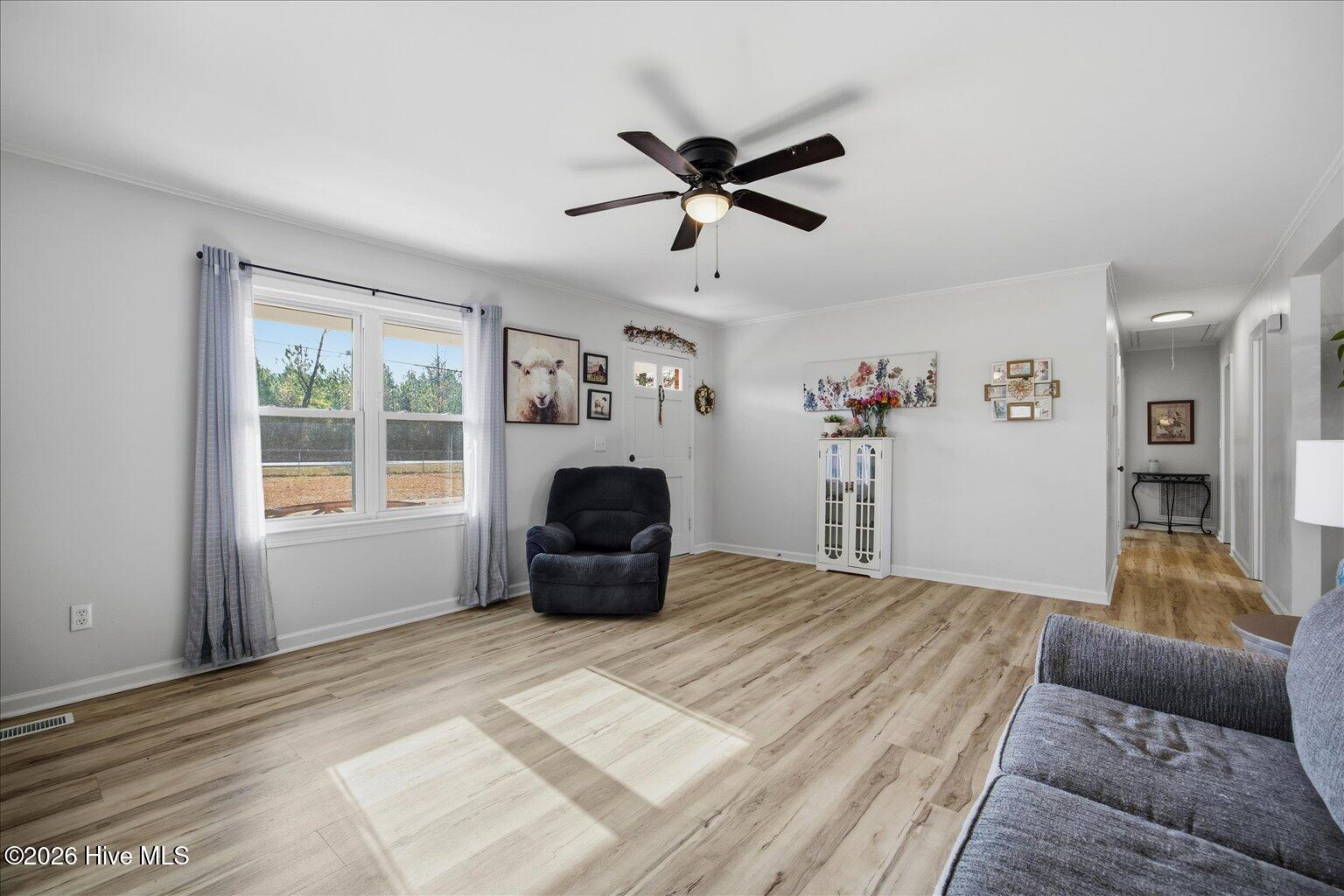 334 Luther Banks Road Richlands, NC 28574 - Photo 7 of 51 07-IMG_8857