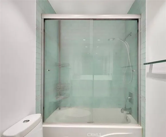 $2,800 | 750 North Kings Road, Unit 325, West Hollywood, CA 90069