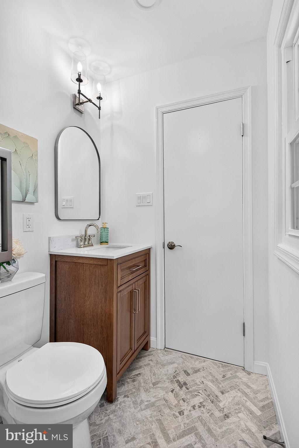 2511 Charlestown Lane Reston, VA 20191 - Photo 25 of 54