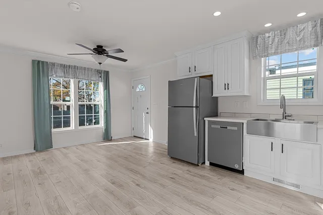 $143,000 | 548 Kenyon Avenue, Unit 25, Attleboro, MA 02703