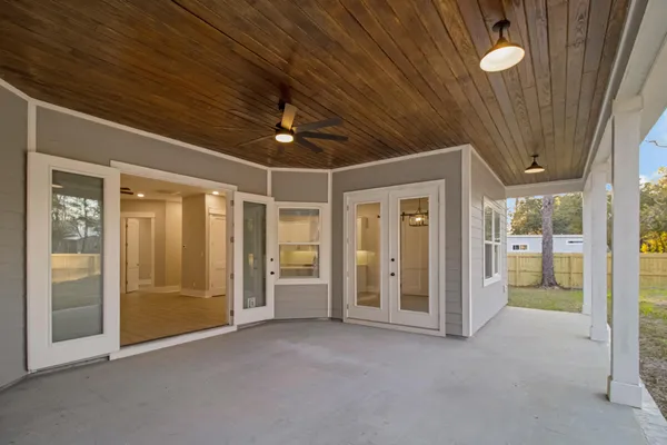 $589,900 | 258 West Bayou Forest Drive, Freeport, FL 32439