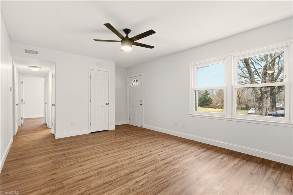 709 Habersham Road High Point, NC 27260 - Photo 8 of 36 Gallery Image 8