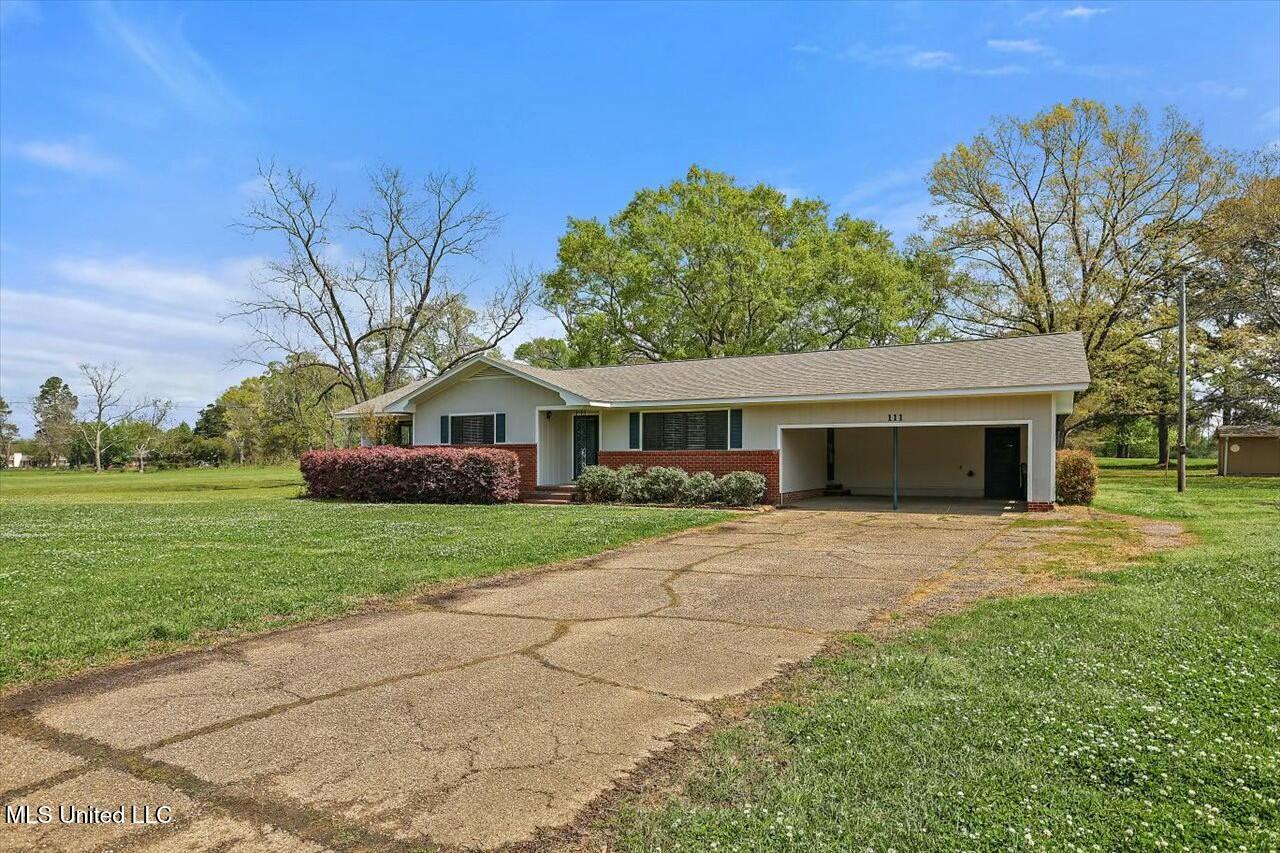 111 Mathis Road Crystal Springs, MS 39059 - Photo 3 of 30 tempImageaNAUbV