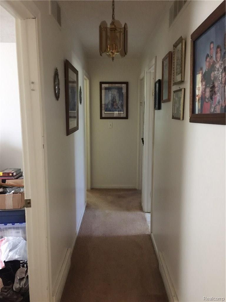 16455 Bird Road Linden, MI 48451 - Photo 6 of 13 IMG_4065.JPG