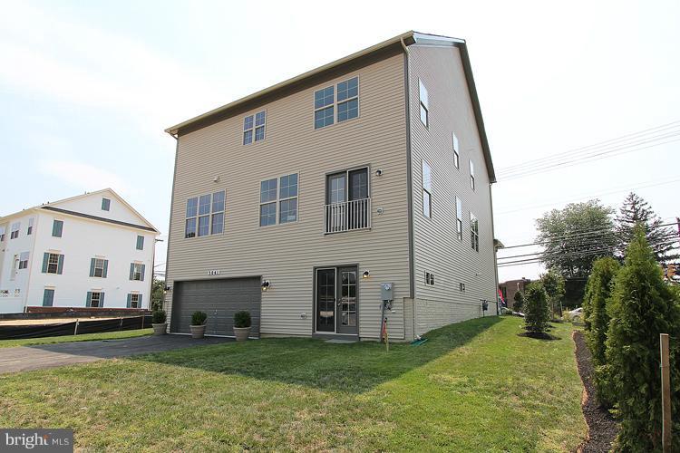 3041 Bel Pre Road Silver Spring, MD 20906 - Photo 28 of 28 a house view with a outdoor space