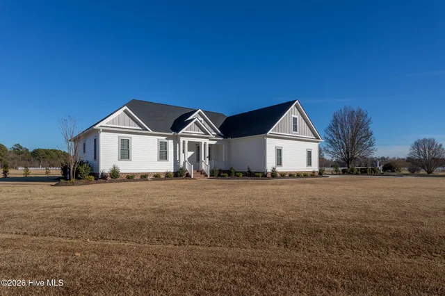 $575,000 | 106 Morgana Drive, Hertford, NC 27944