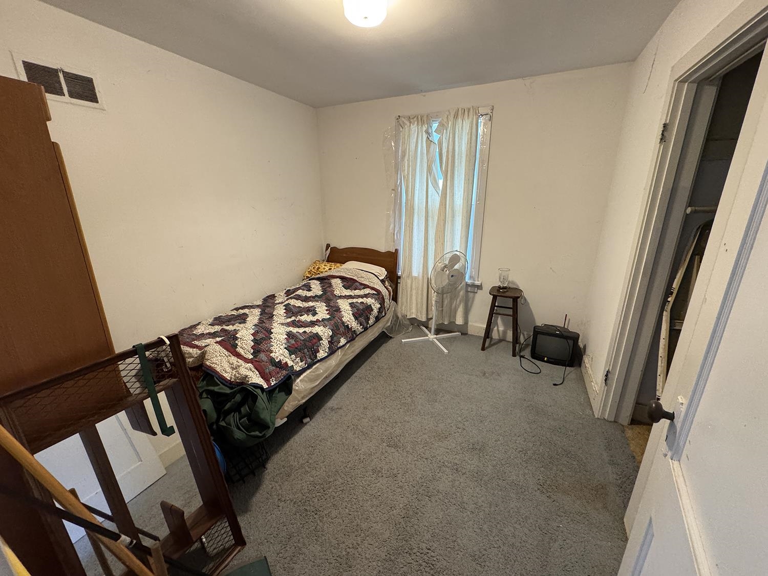 607 South Jackson Street Mount Carroll, IL 61053 - Photo 11 of 21