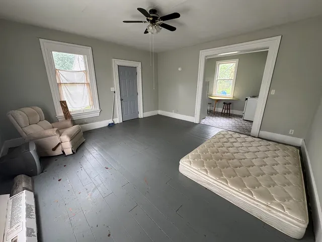 $59,900 | 607 South Jackson Street, Mount Carroll, IL 61053