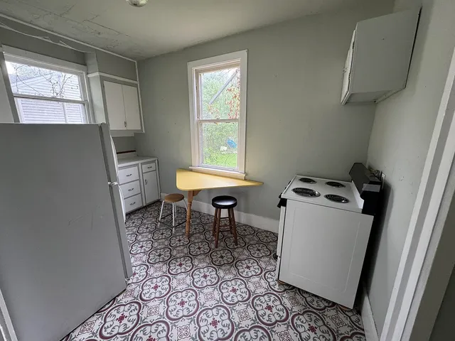 $59,900 | 607 South Jackson Street, Mount Carroll, IL 61053