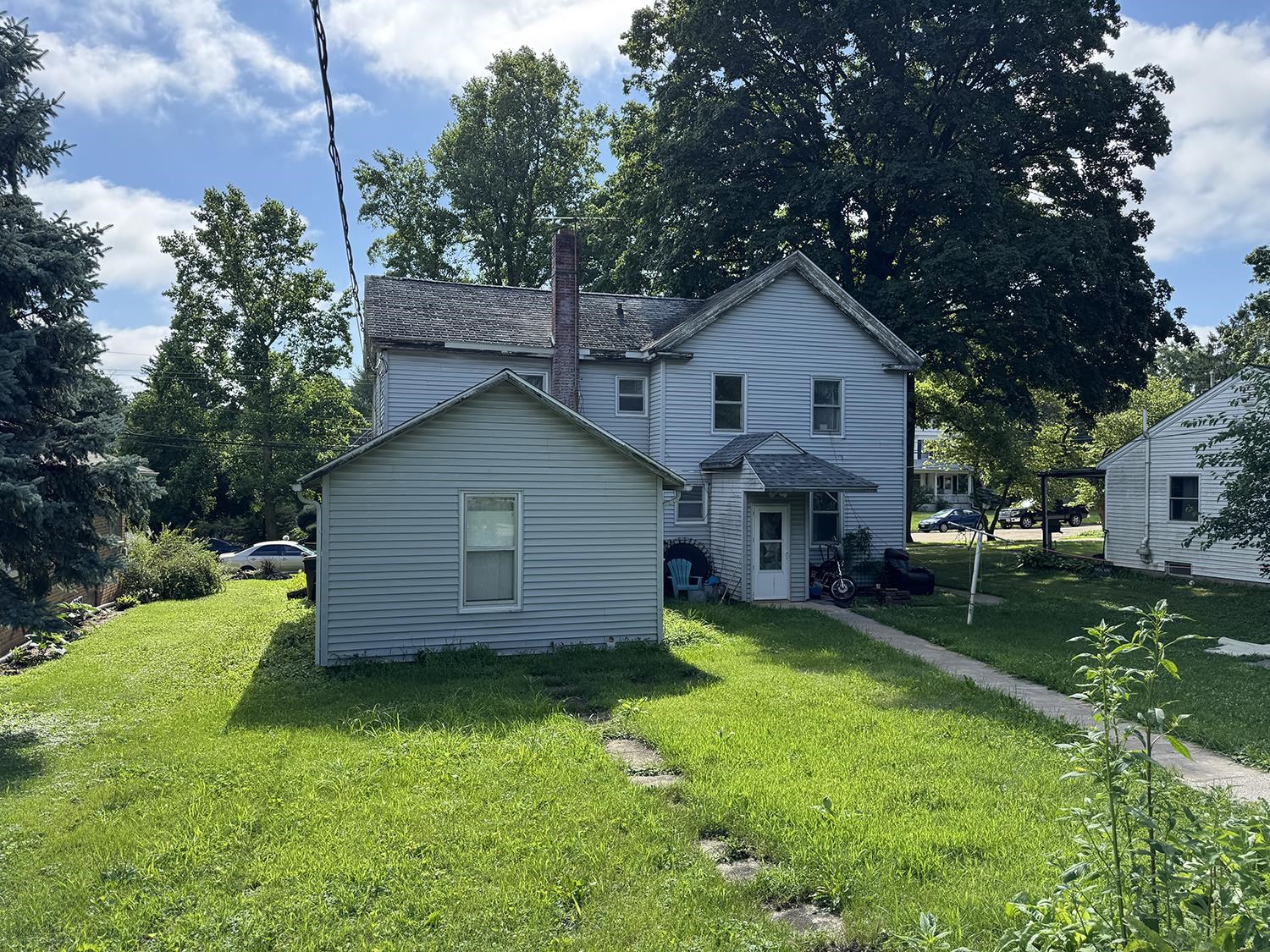 607 South Jackson Street Mount Carroll, IL 61053 - Photo 5 of 21