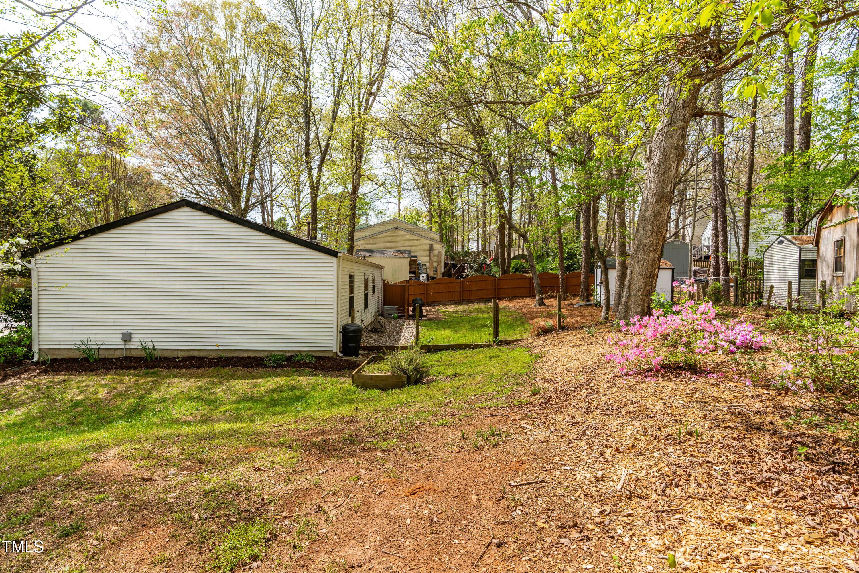 2400 Perennial Street Raleigh, NC 27603 - Photo 28 of 33 DSC07809