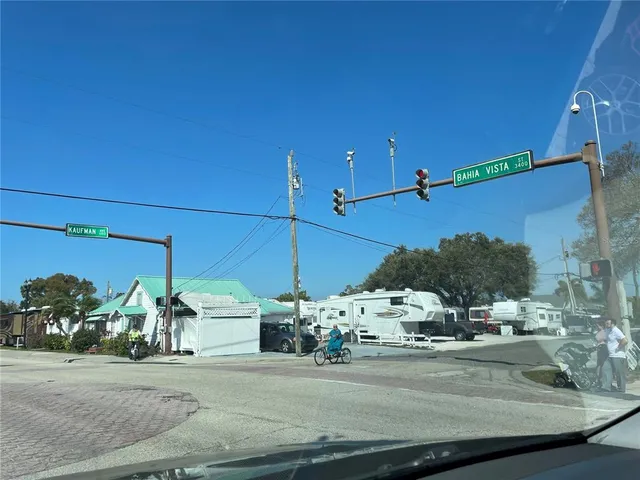 $1,850 | 828 South Tuttle Avenue, Unit B, Sarasota, FL 34237