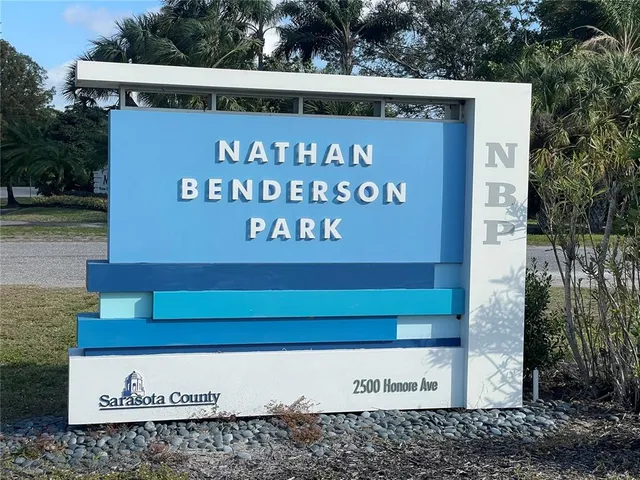 $1,850 | 828 South Tuttle Avenue, Unit B, Sarasota, FL 34237