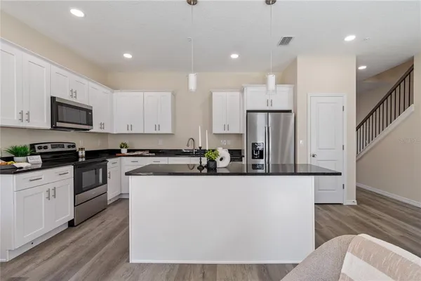 $325,000 | 4350 Cambio Gdns Court, Tampa, FL 33610