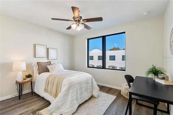 $325,000 | 4350 Cambio Gdns Court, Tampa, FL 33610