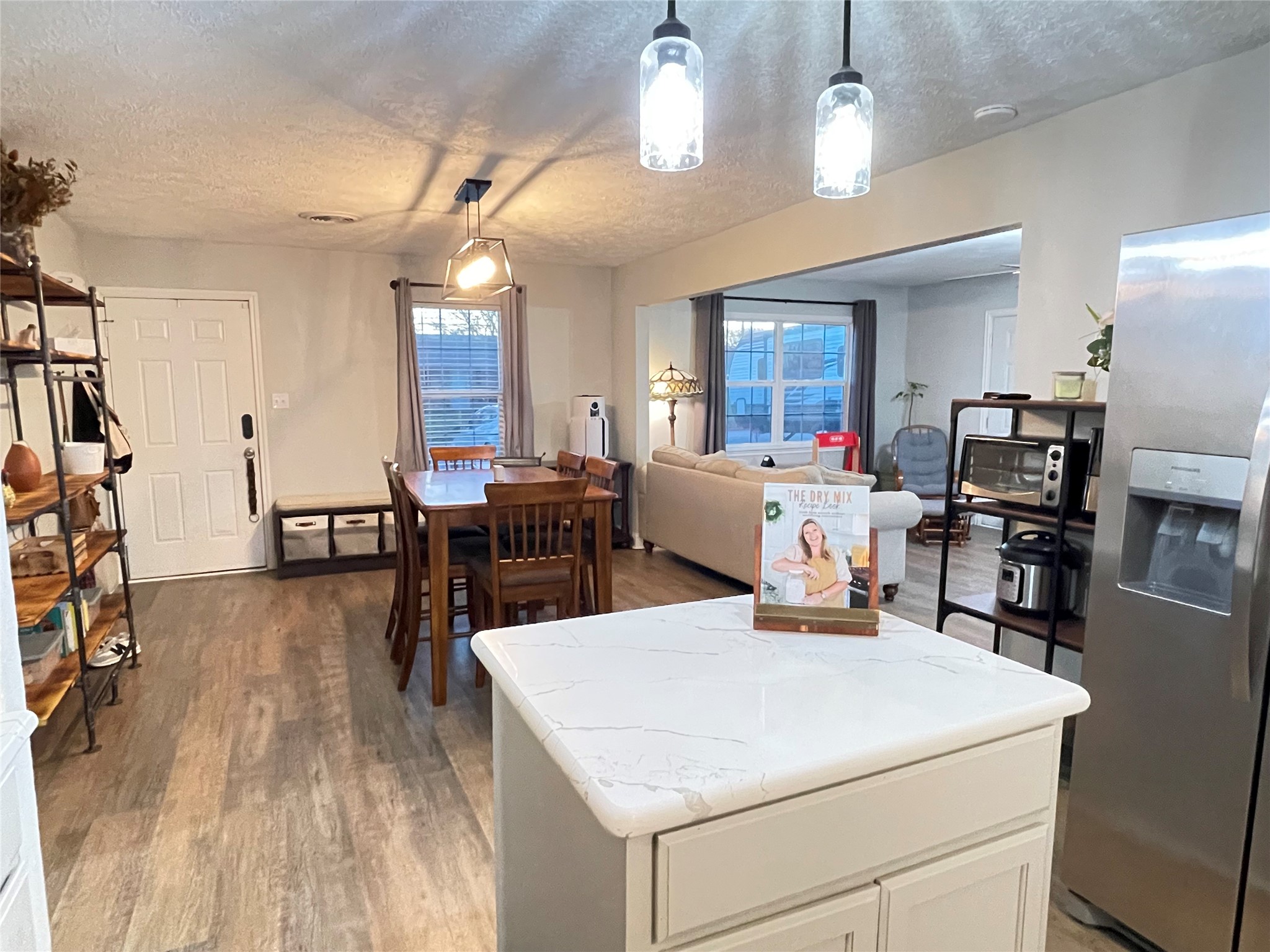 808 Dumas Drive Bryan, TX 77803 - Photo 5 of 19