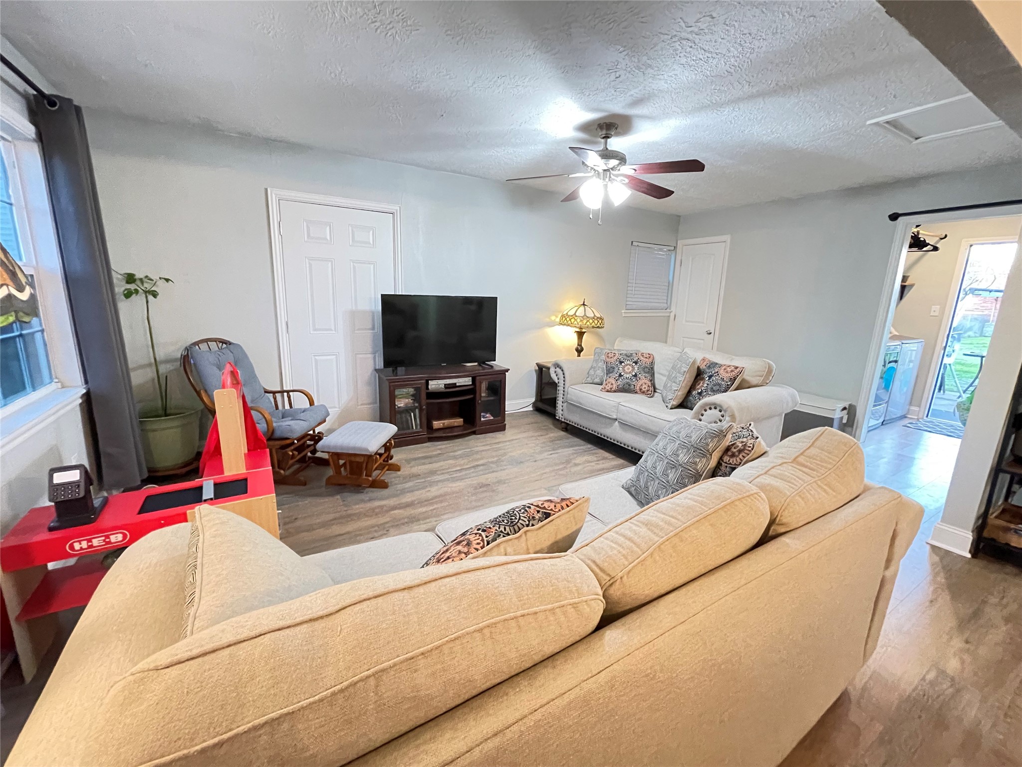 808 Dumas Drive Bryan, TX 77803 - Photo 6 of 19
