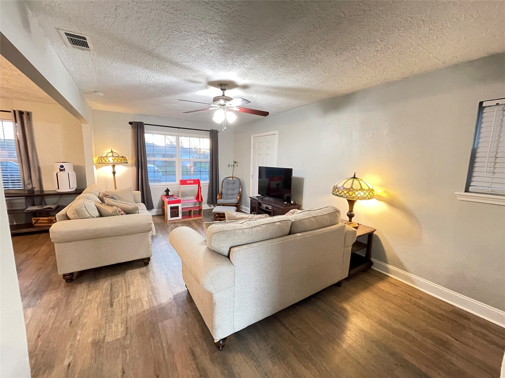 808 Dumas Drive Bryan, TX 77803 - Photo 7 of 19