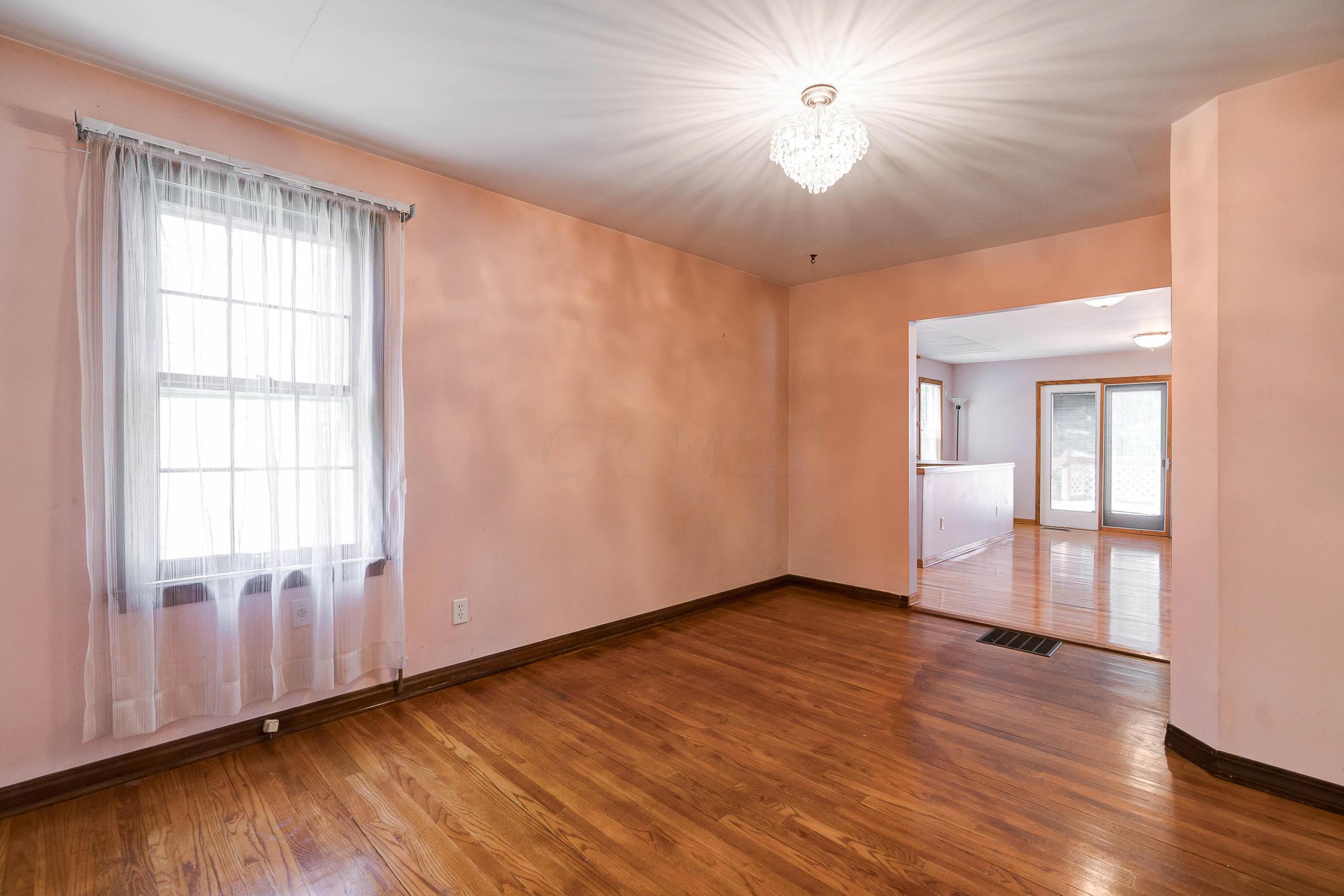 789 South Remington Road Columbus, OH 43209 - Photo 13 of 46
