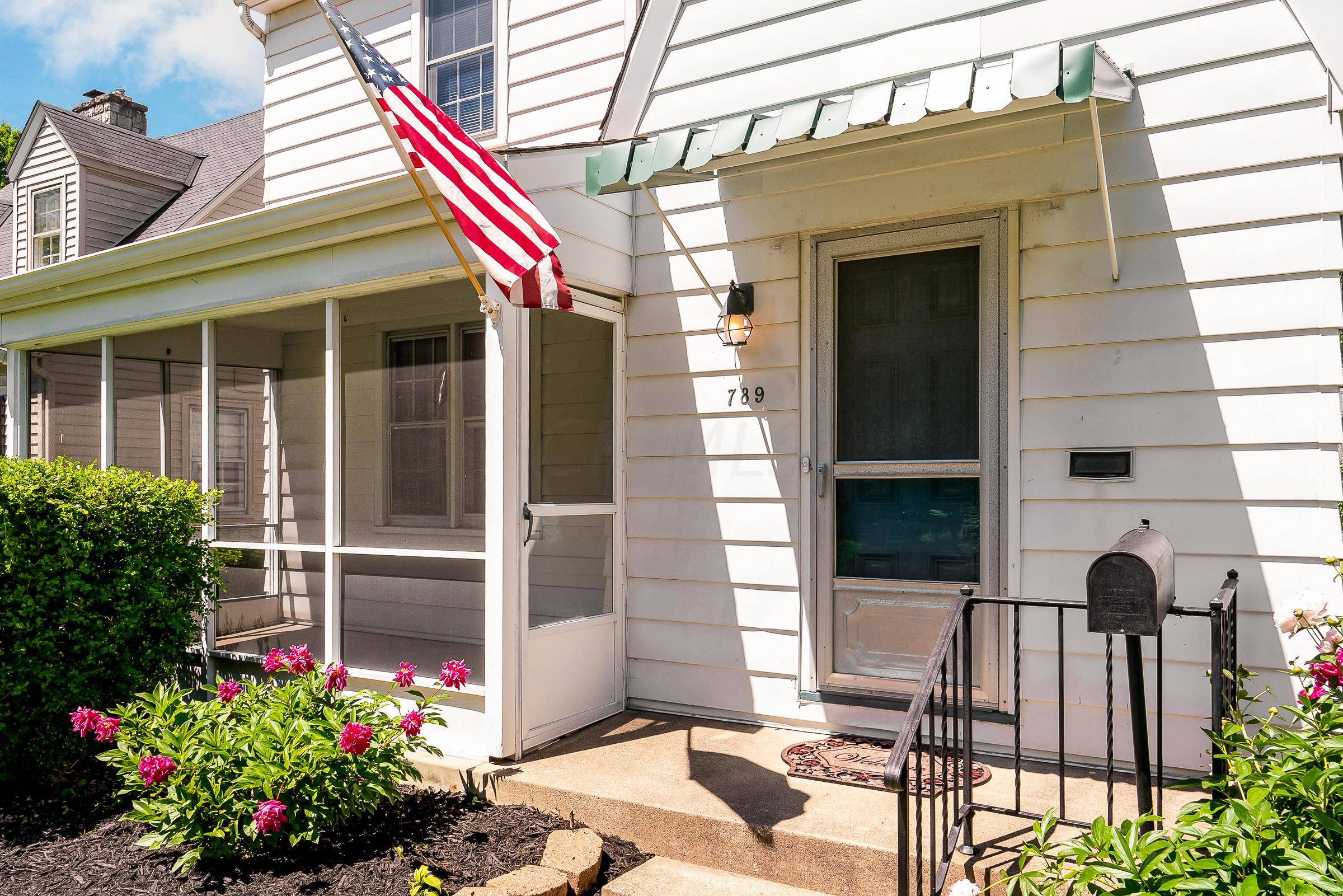 789 South Remington Road Columbus, OH 43209 - Photo 2 of 46