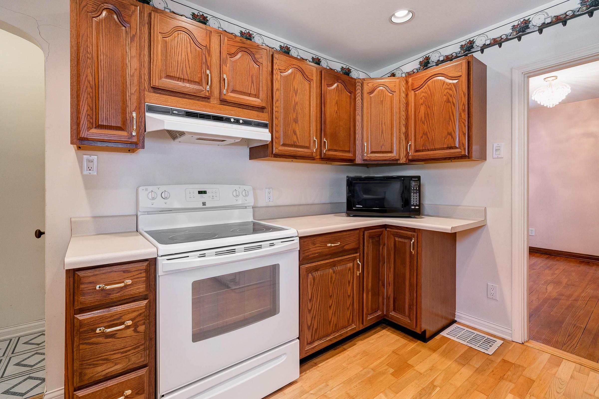 789 South Remington Road Columbus, OH 43209 - Photo 22 of 46