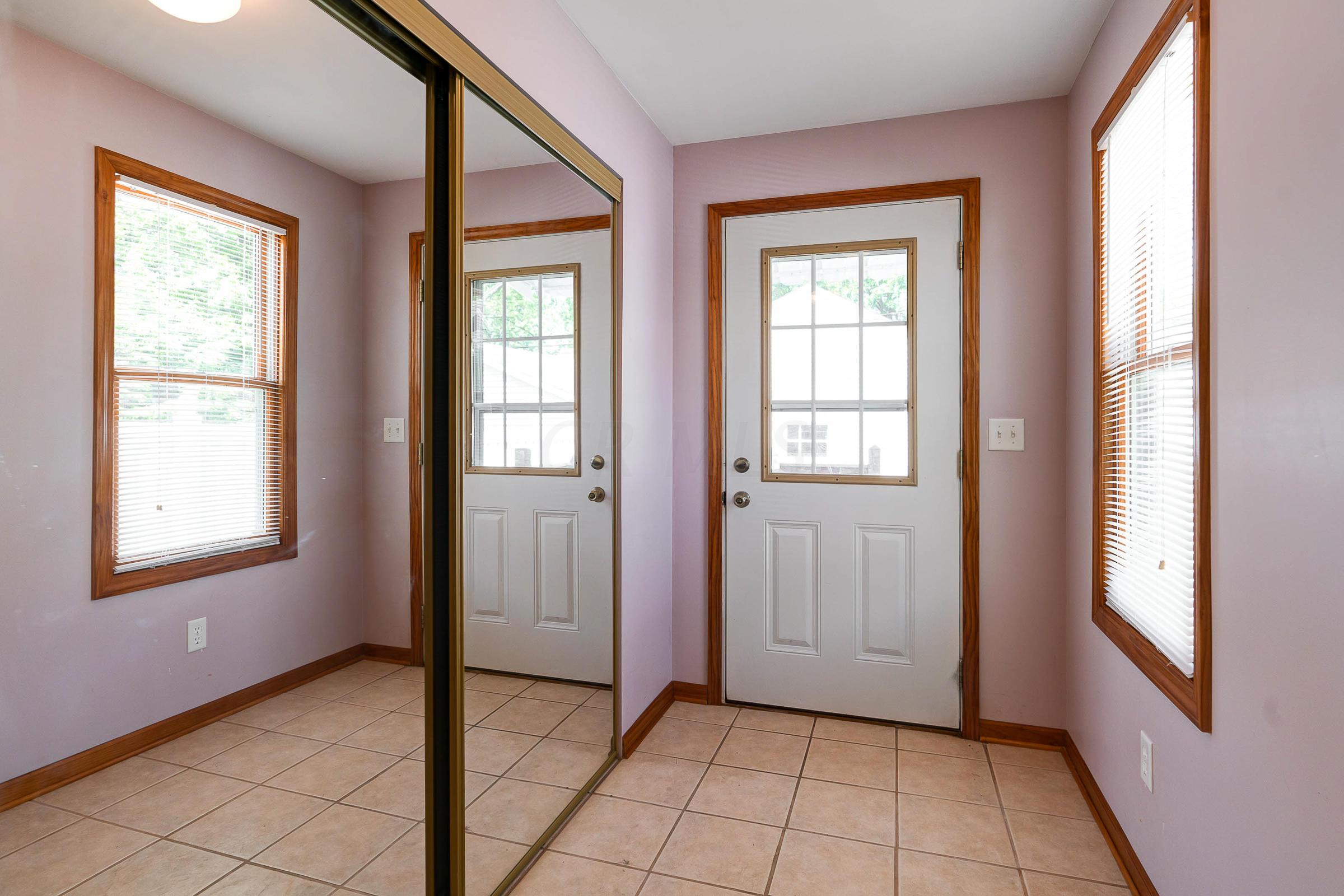 789 South Remington Road Columbus, OH 43209 - Photo 37 of 46