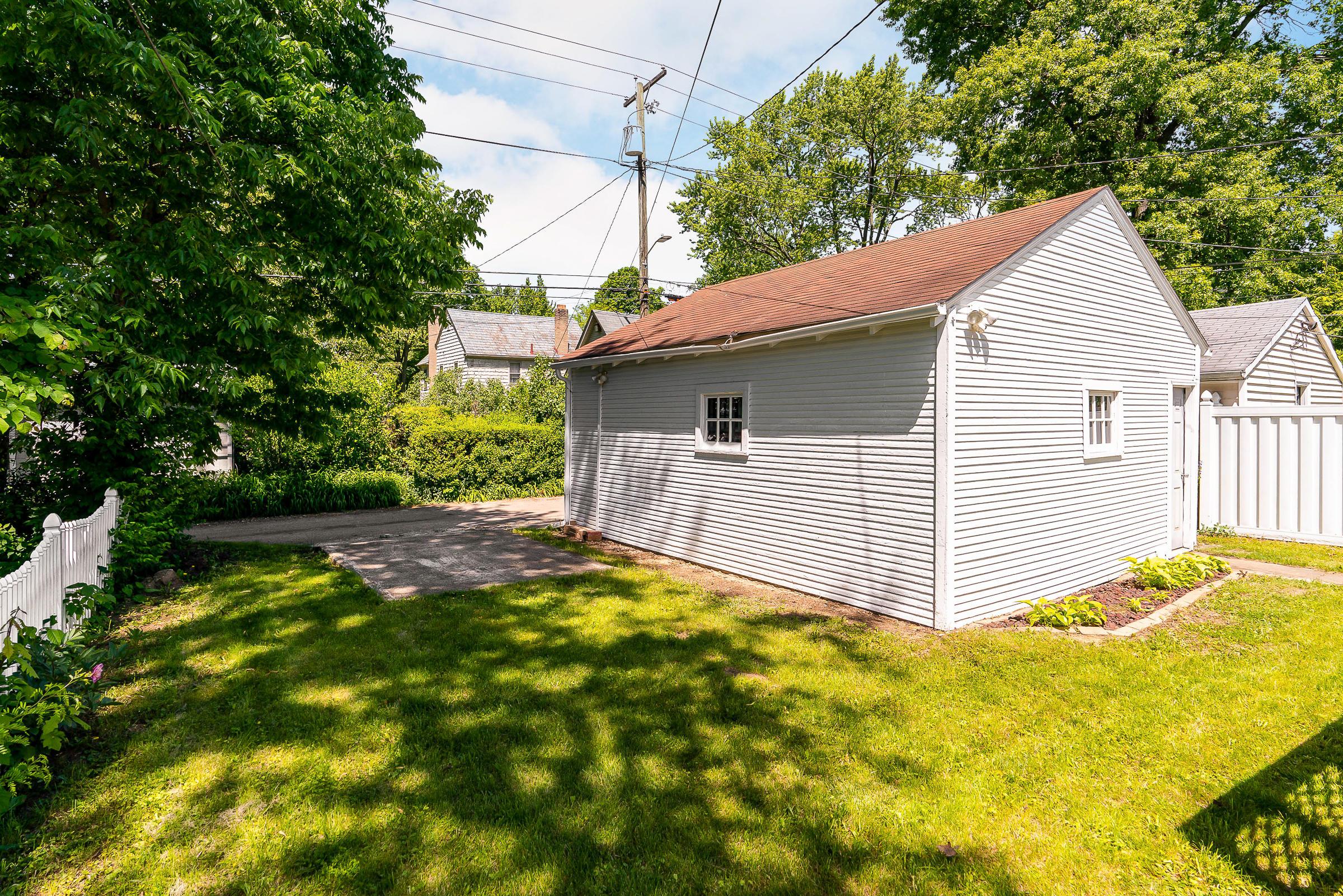 789 South Remington Road Columbus, OH 43209 - Photo 6 of 46