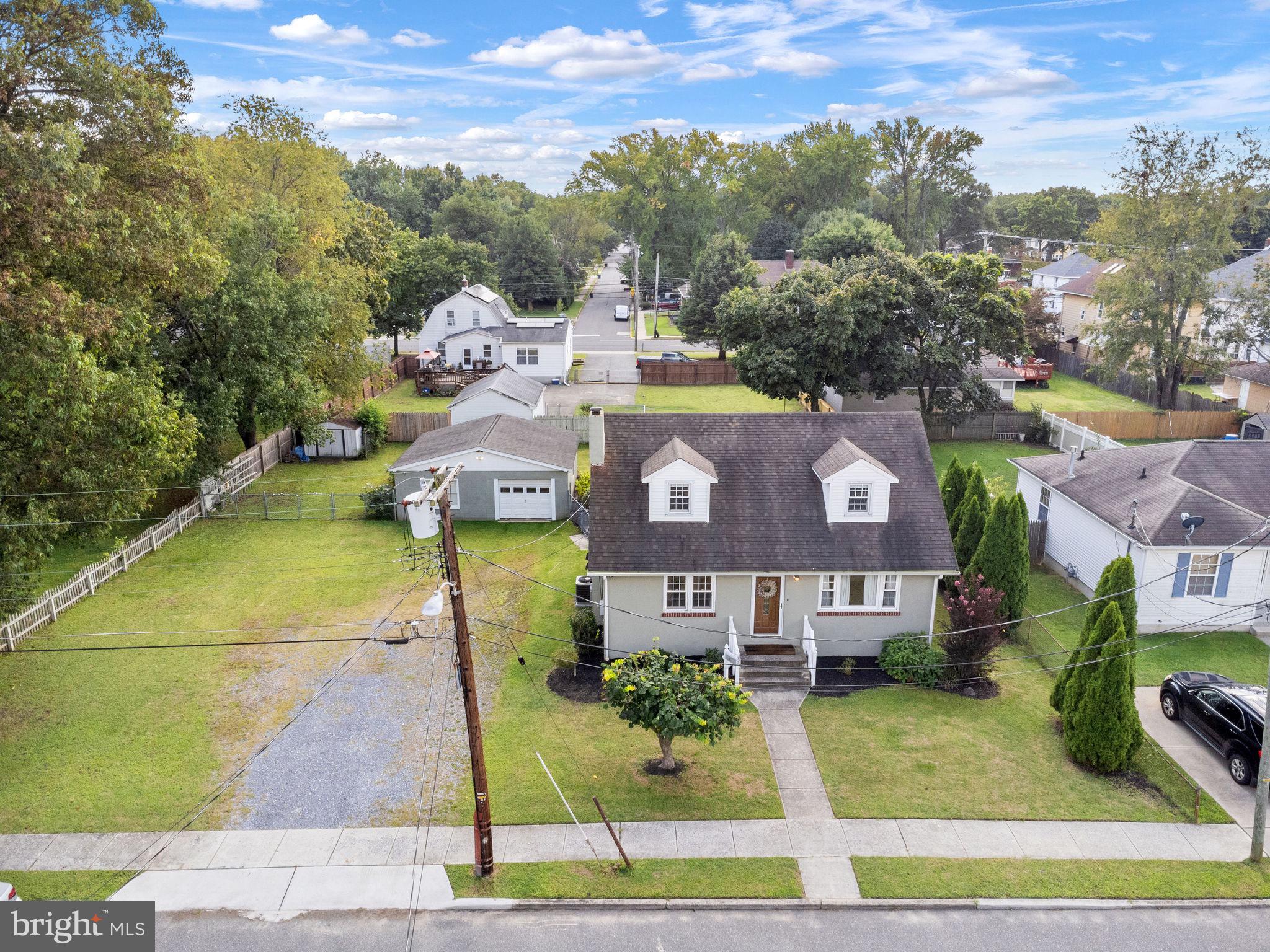 24 East Vine Street Gibbstown, NJ 08027 - Photo 1 of 38