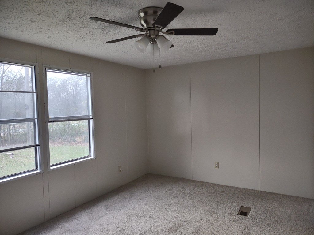 487 Pioneer Road Macon, GA 31217 - Photo 12 of 22 Gallery Image 12