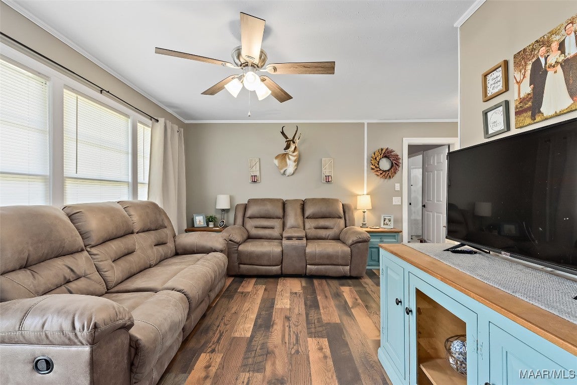 605 West Spring Avenue Geneva, AL 36340 - Photo 5 of 30 Gallery Image 5