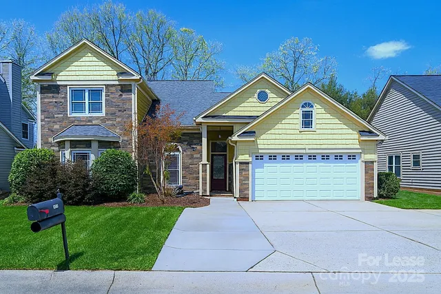 $2,400 | 131 Ashford Hollow Lane, Mooresville, NC 28117