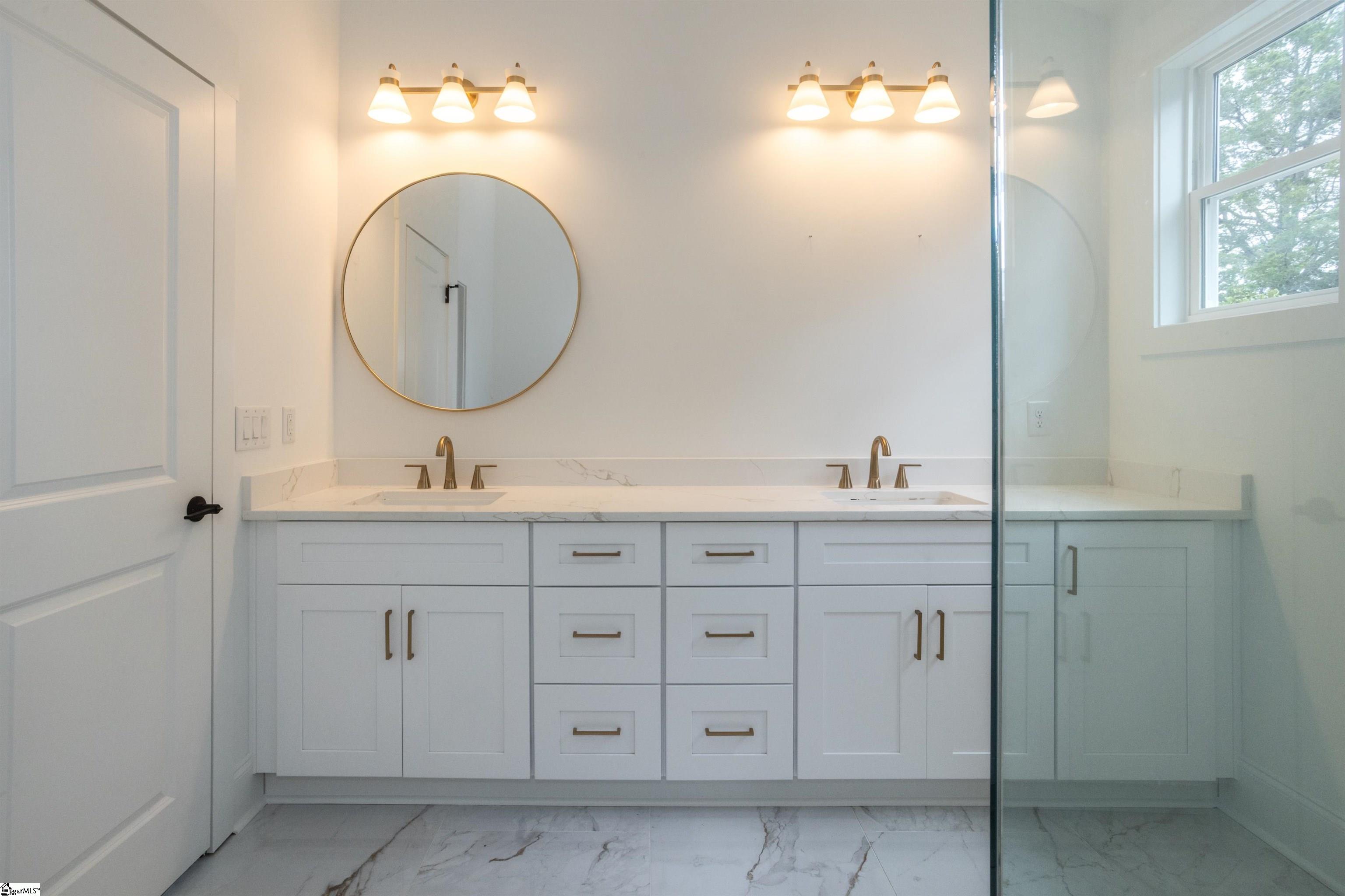 204 Cook Street Greenville, SC 29601 - Photo 14 of 34