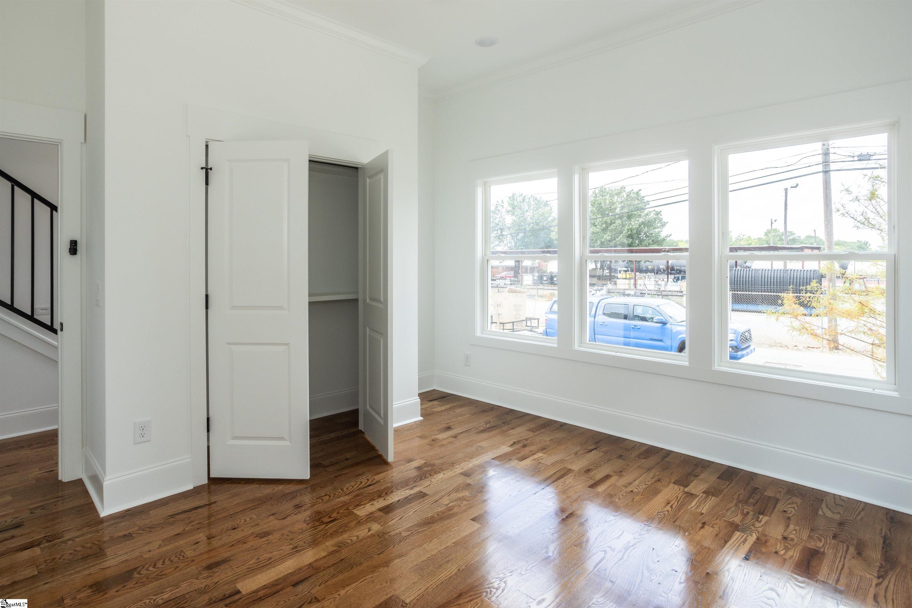 204 Cook Street Greenville, SC 29601 - Photo 28 of 34