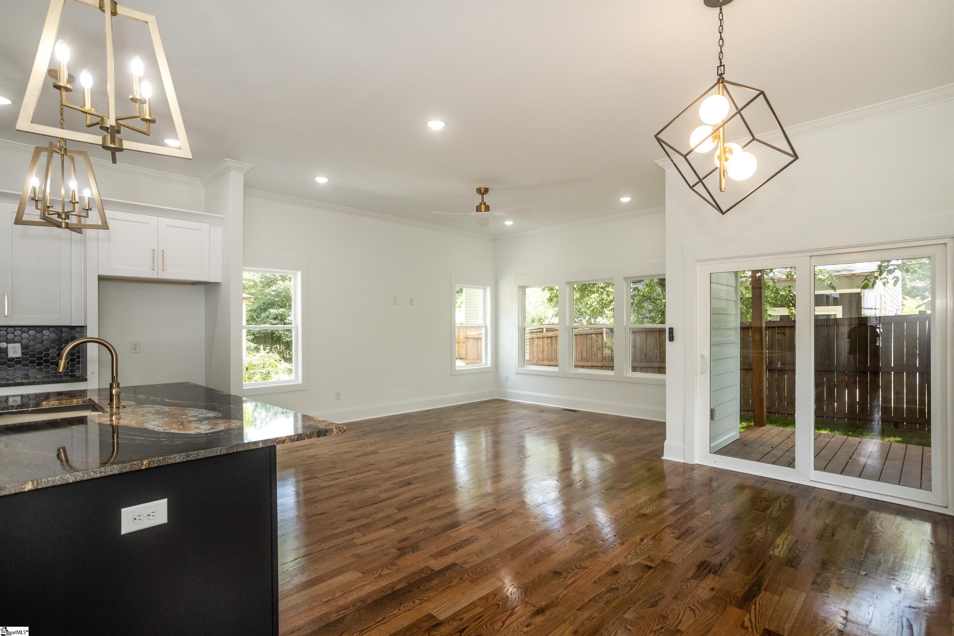 204 Cook Street Greenville, SC 29601 - Photo 3 of 34