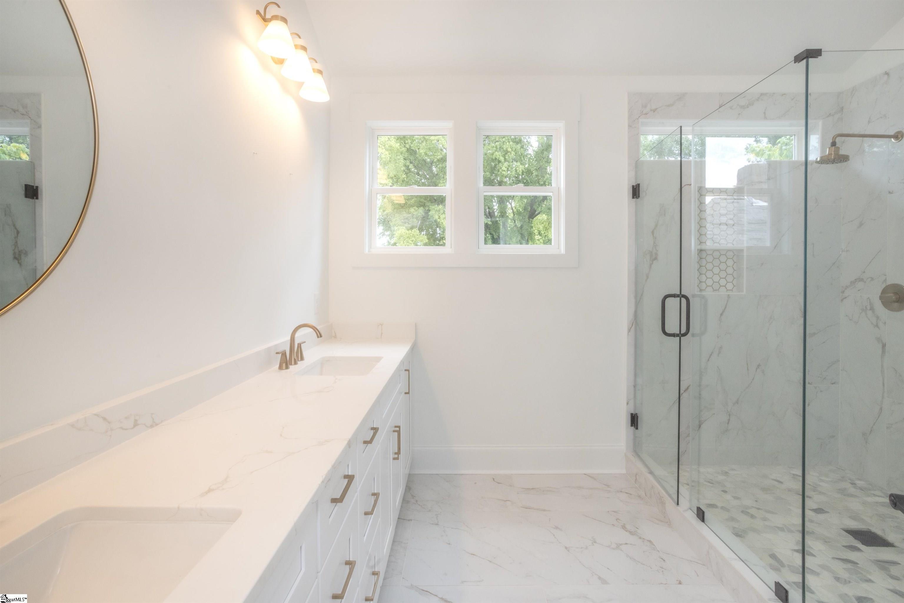 204 Cook Street Greenville, SC 29601 - Photo 4 of 34