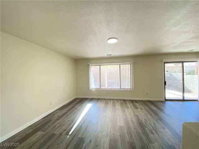 $1,980 | 9607 Gatesville Avenue, Las Vegas, NV 89148