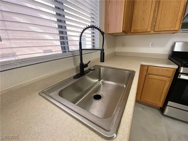 $1,980 | 9607 Gatesville Avenue, Las Vegas, NV 89148