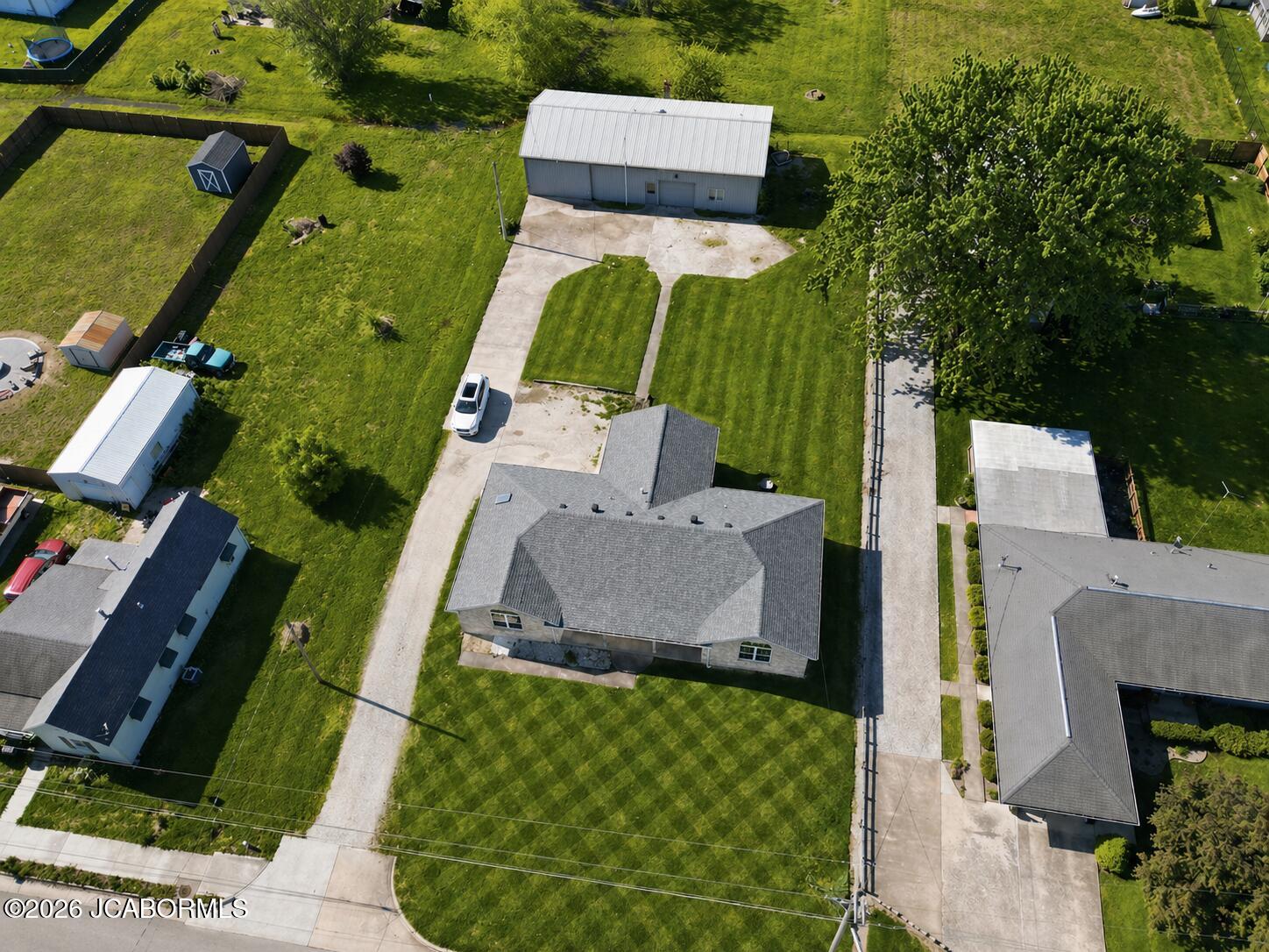 418 West Martin Street Cairo, MO 65239 - Photo 3 of 36