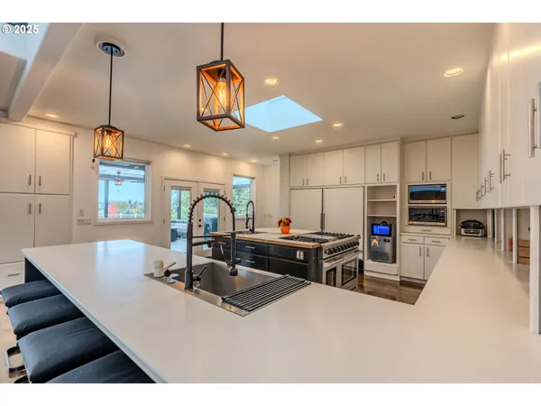 $1,150,000 | 17675 Southeast McKinley, Gresham, OR 97080