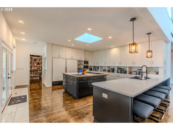 $1,150,000 | 17675 Southeast McKinley, Gresham, OR 97080