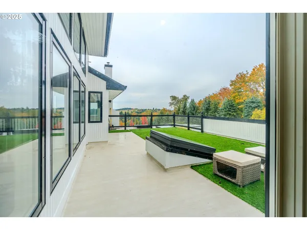 $1,150,000 | 17675 Southeast McKinley, Gresham, OR 97080