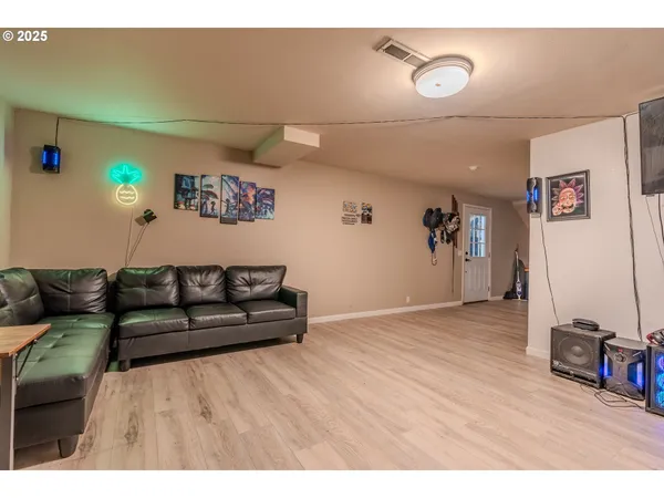$1,150,000 | 17675 Southeast McKinley, Gresham, OR 97080